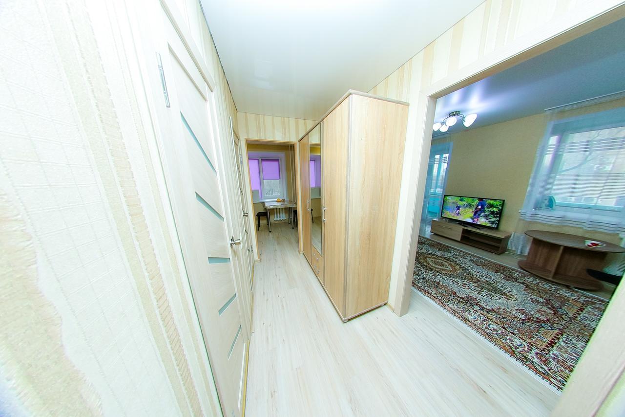 Apart On Slavskogo 14 Ustʼ-Kamenogorsk エクステリア 写真